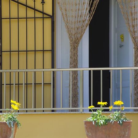 B&B Fiori Gialli Caucana Santa Croce Camerina Dış mekan fotoğraf